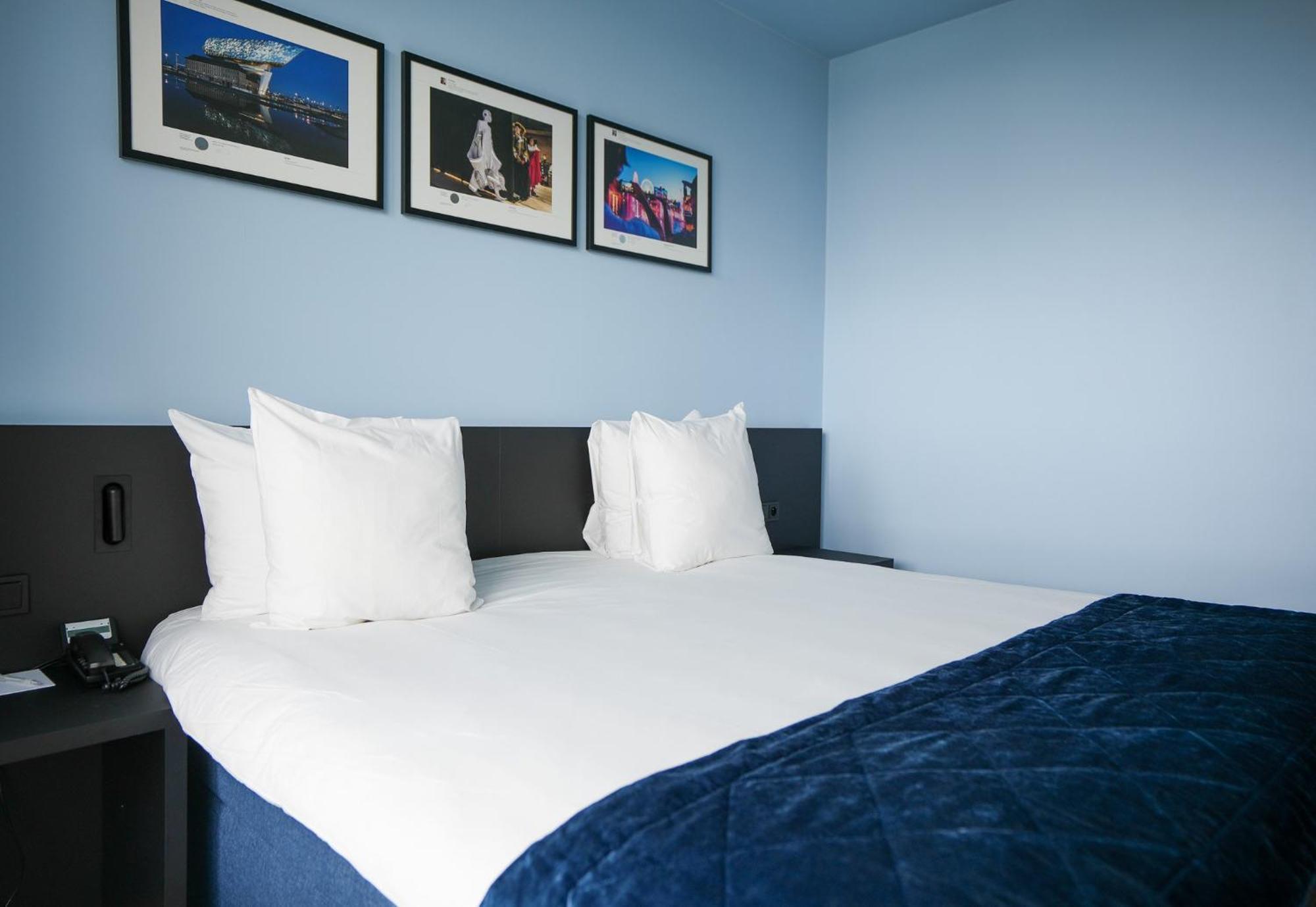คราวน์ พลาซา อันท์เวอร์เพน Hotel แอนต์เวิร์ป ภายนอก รูปภาพ